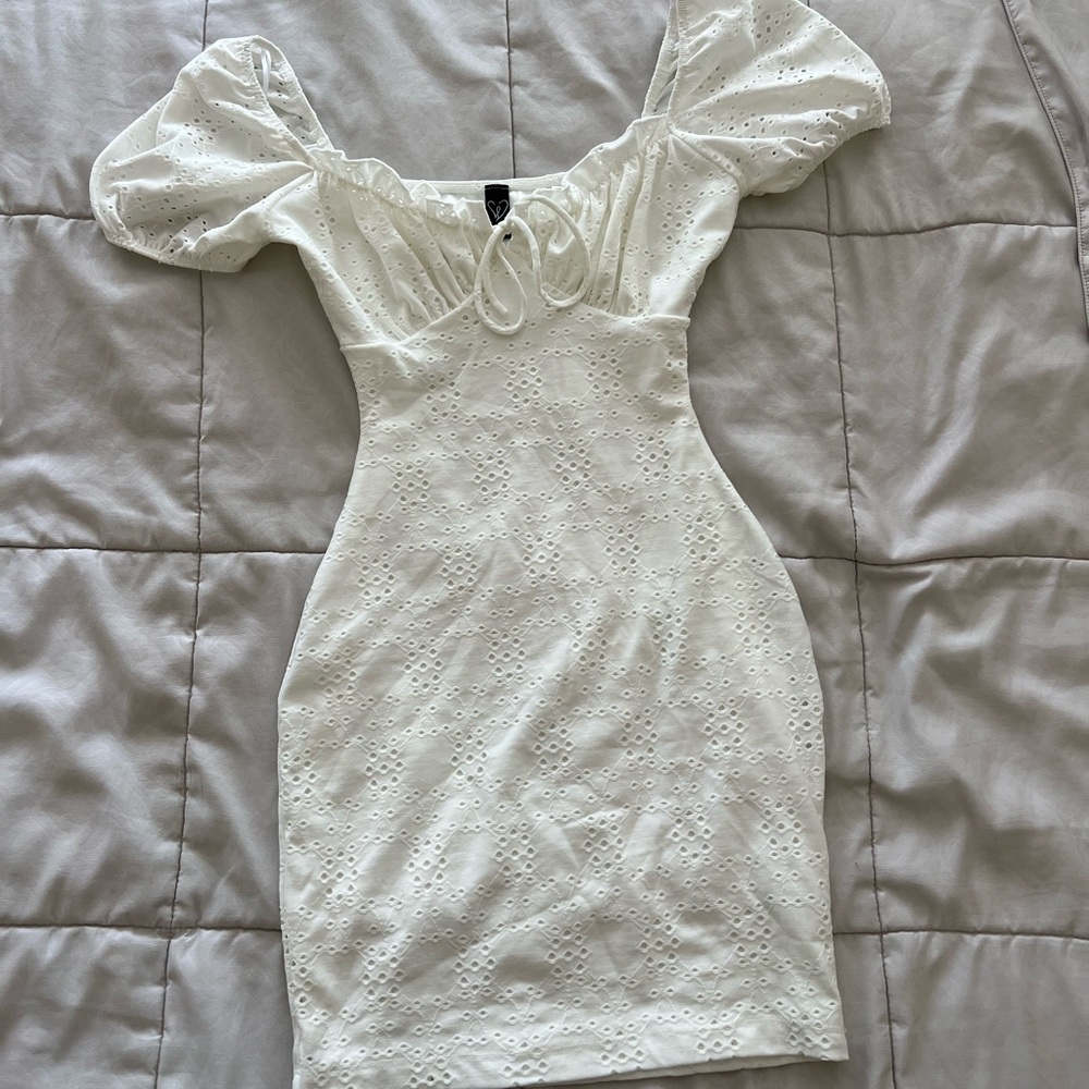 Windsor White Cream Eyelet Off The Shoulder Dress S